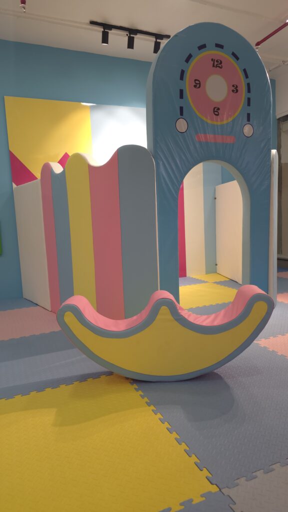 minimomo play area